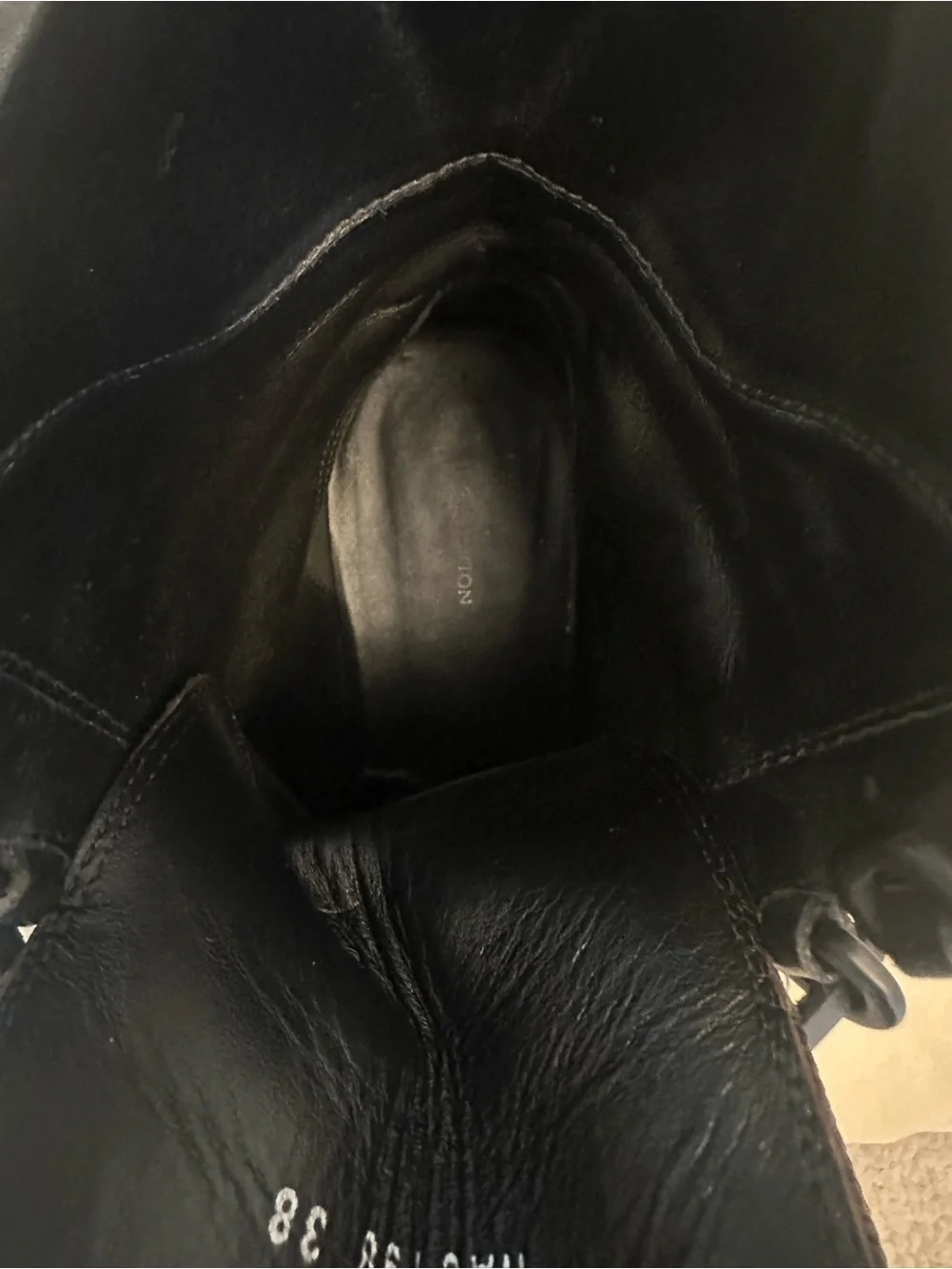 Louis Vuitton louis vuitton